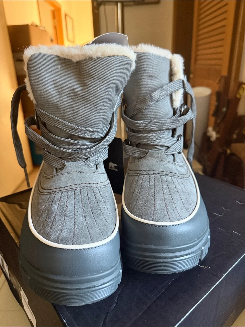 Sorel Women's Gray Tivoli VWinter Lace-Up Fur-Trim Boots